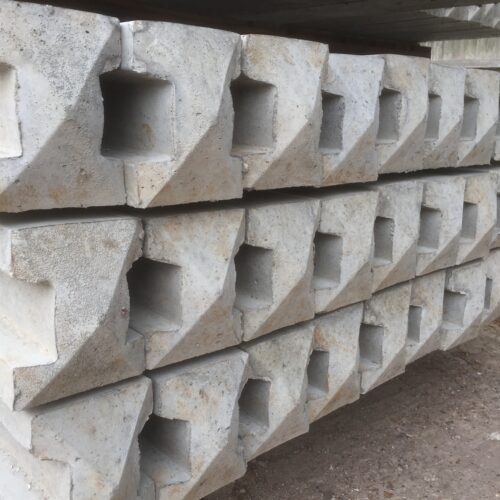 Slotted Fencing Post Moulds